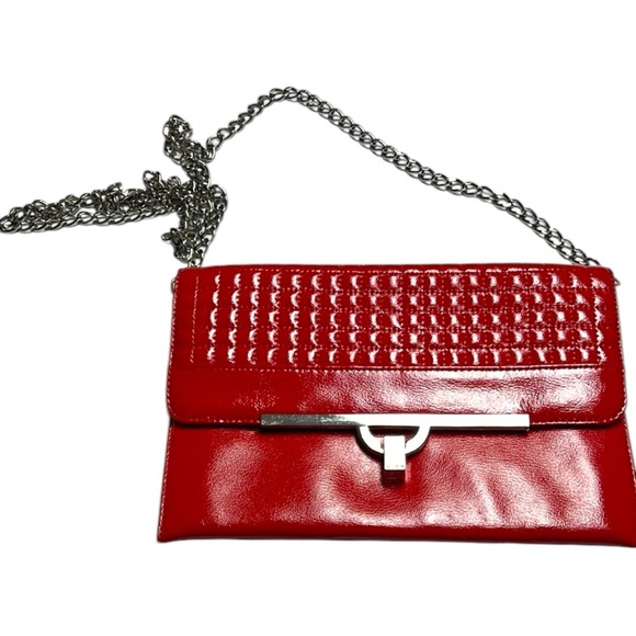 Lodis Red Crossbody Bag with Quilted Texture and silver clasp - Picture 6 of 13